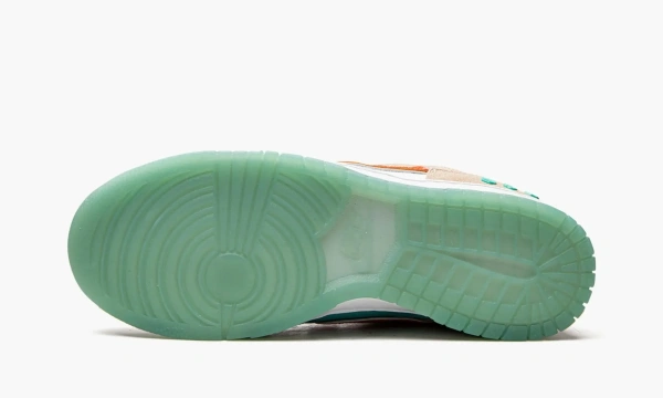 Nike Dunk Low Scrap Shapeless, Formless, Limitless 