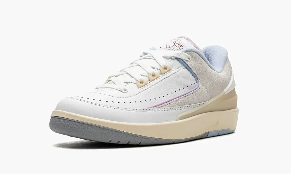 Air Jordan 2 Low WMNS Look Up In The Air
