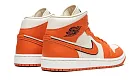 Air Jordan 1 Mid SE WMNS Sport Spice