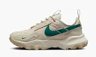 Nike TC 7900 WMNS Light Orewood Brown Geode Teal