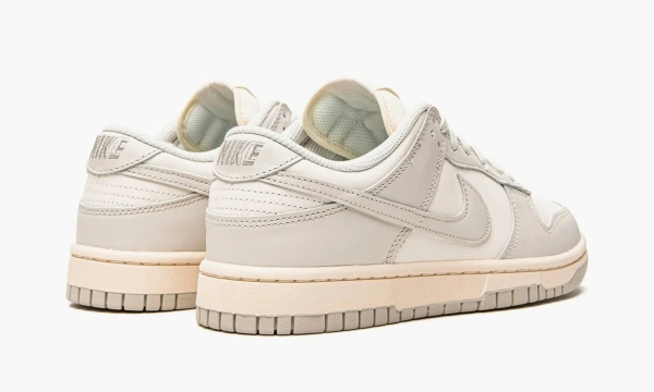 Nike Dunk Low WMNS Sail Light Bone 