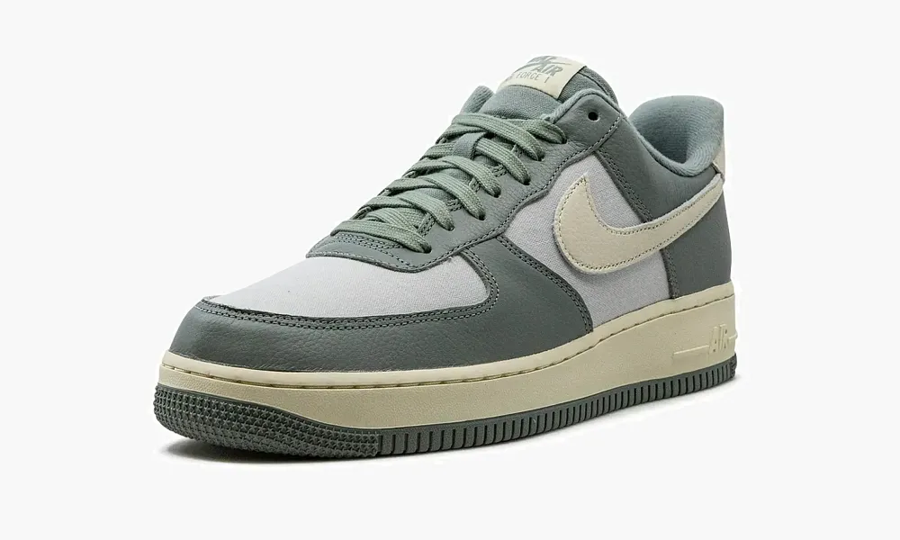 Air Force 1 Low LX Mica Green