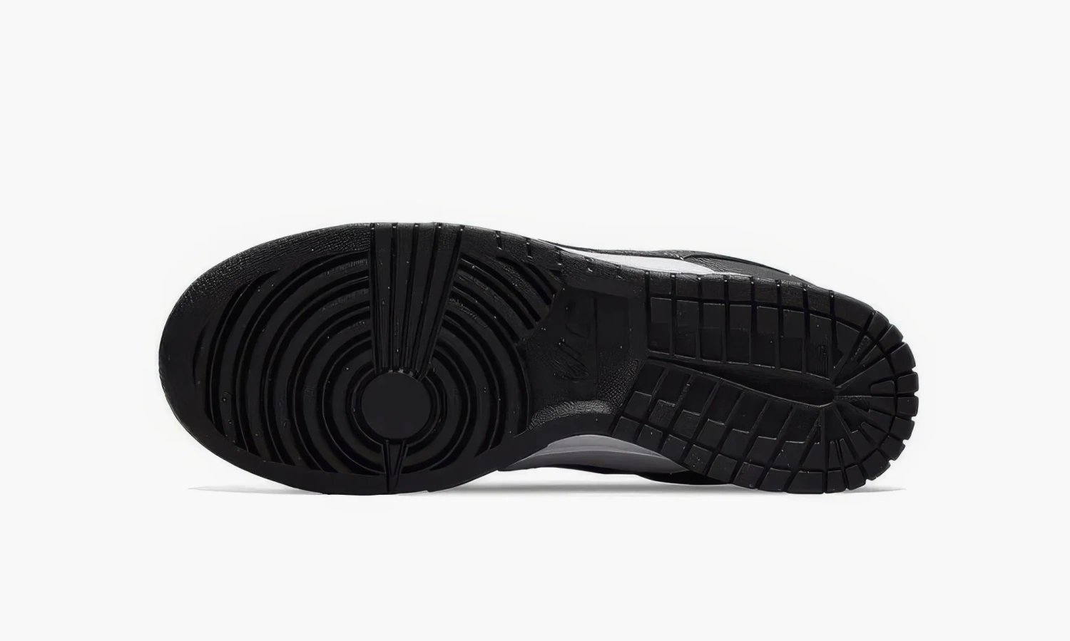 Nike Dunk Low WMNS Next Nature White Black Panda 