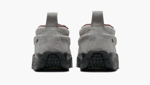 Nike ACG Izy Graphic Design Light Orewood Brown 