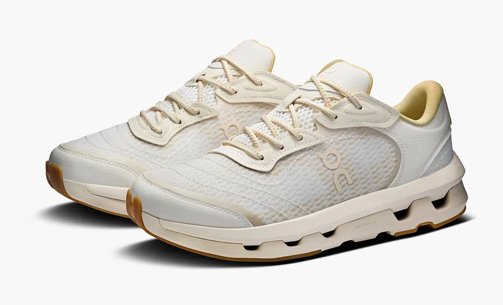 On Cloudzone Moon WMNS Ivory Putty