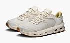 On Cloudzone Moon WMNS Ivory Putty