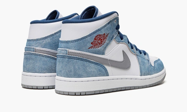Air Jordan 1 Mid French Blue Fire Red 