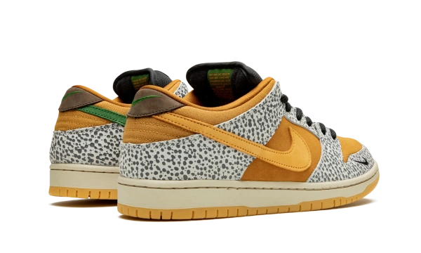 Nike SB Dunk Low Pro Safari 