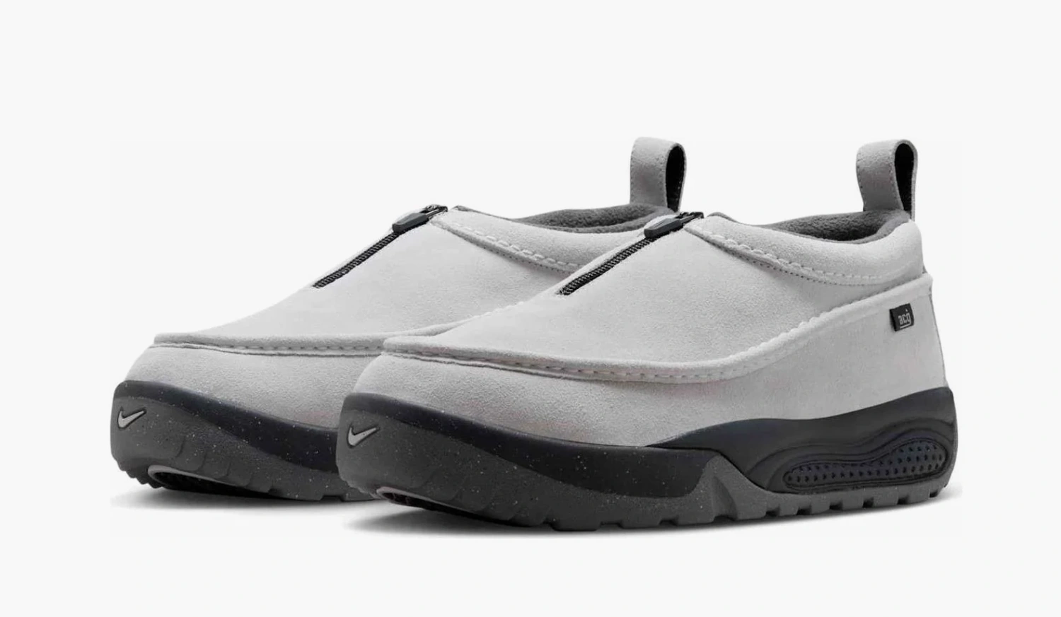 Nike ACG Izy Photon Dust 