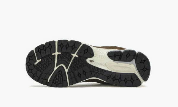 New Balance 2002r Black White 