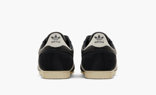Adidas Japan WMNS Black White 