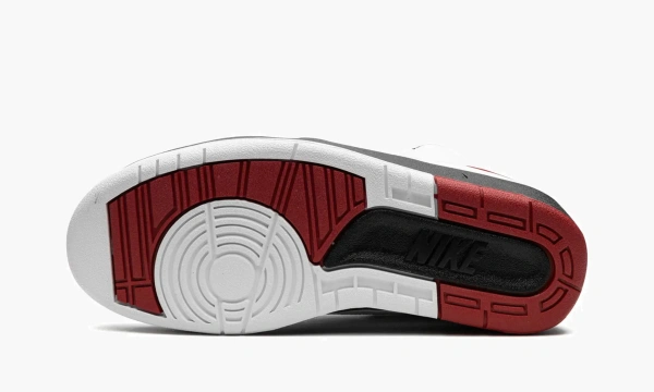 Air Jordan 2 Retro OG WMNS Chicago 2022 