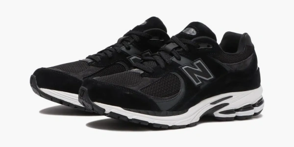 New Balance 2002R Black Gunmetal 