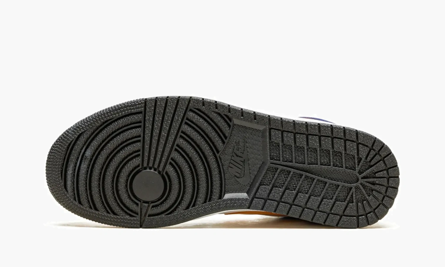 Air Jordan 1 HI Flyease Lakers 