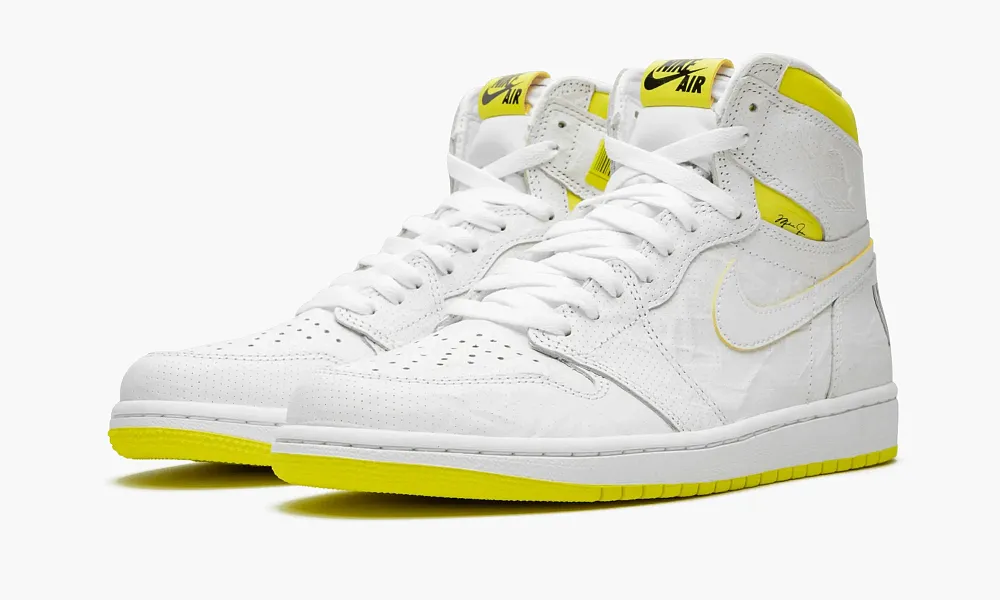 Air Jordan 1 High First Class Flight White