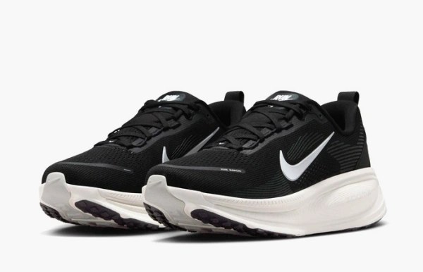 Nike Vomero 18 Black Coconut Milk