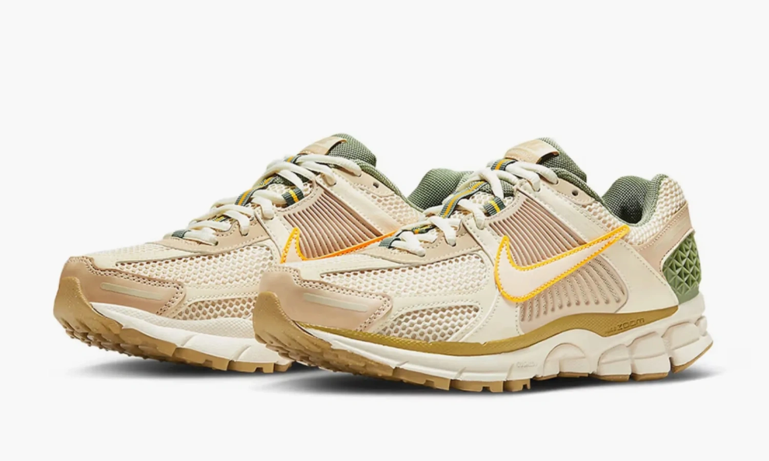 Nike Zoom Vomero 5 WMNS Sail Laser Orange Medium Olive 