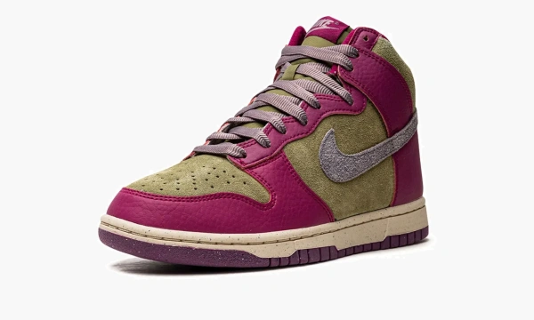 Nike Dunk High WMNS Dynamic Berry 