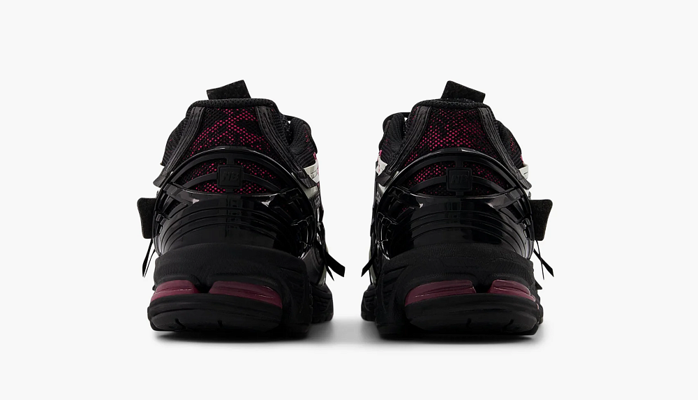 New Balance 1906A Black Dragon Berry