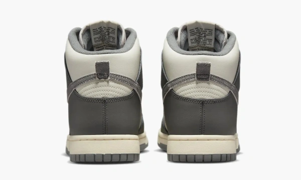 Nike Dunk High Vintage Light Bone Grey