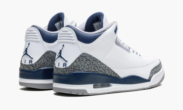 Air Jordan 3 Retro Midnight Navy 