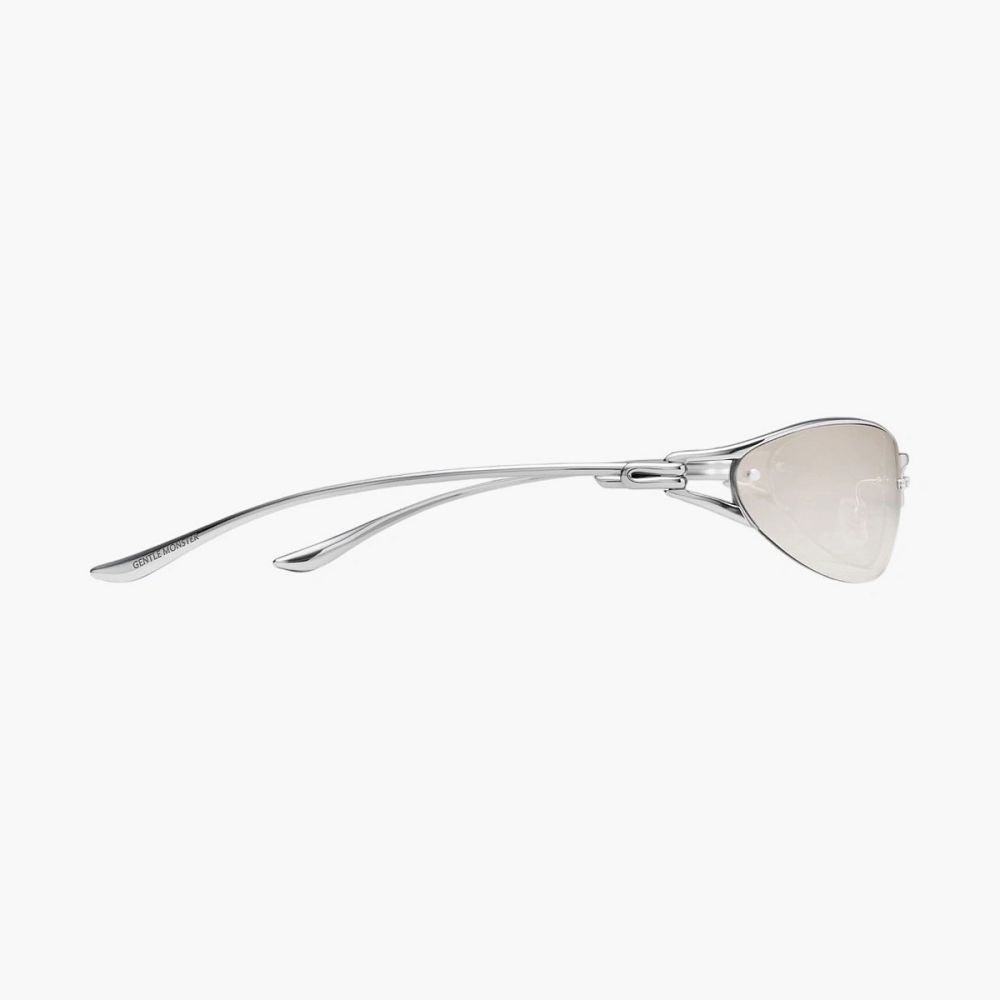 Gentle Monster Futura 02 Sunglasses Silver / Gray
