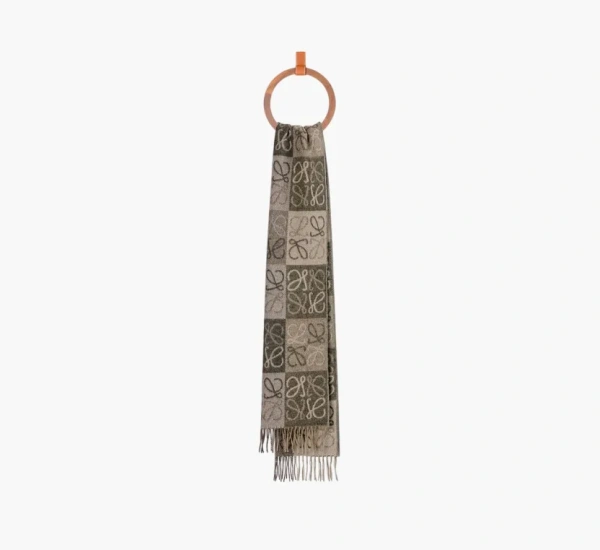 Loewe Scarf In Wool and Cashmere Coffee 