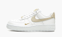 Air Force 1 LO ESSENTIAL MNS WMNS "Toe Swoosh - White / Rattan" 