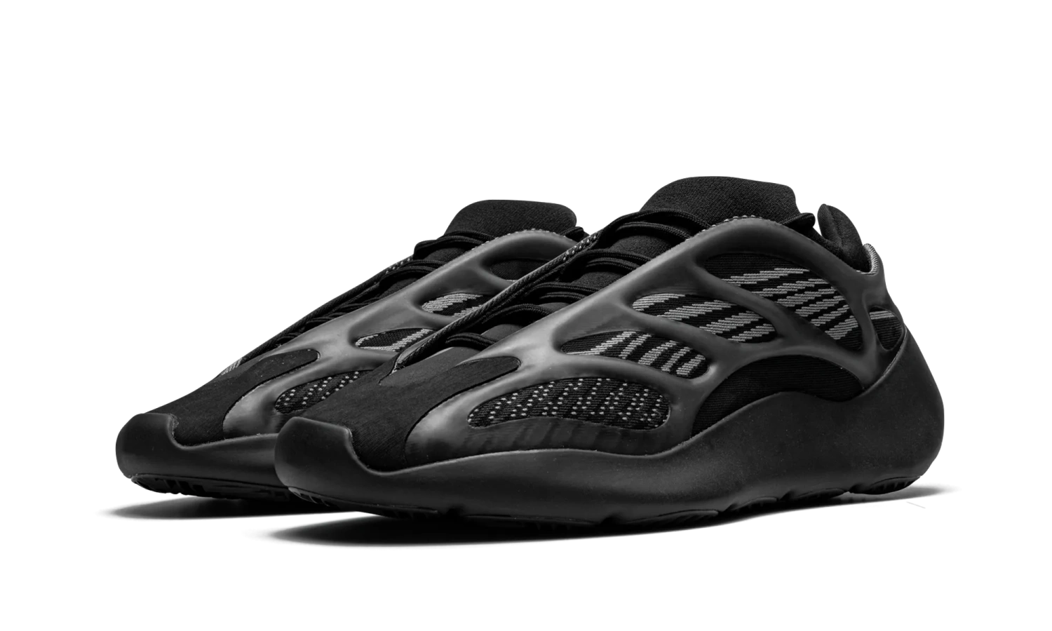 Yeezy 700 V3 Alvah 