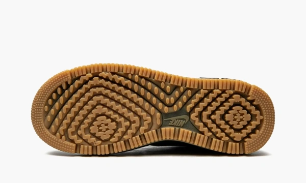 Nike Air Force 1 Low Luxe Black Gum 