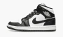 Air Jordan 1 Mid Split WMNS Black White 