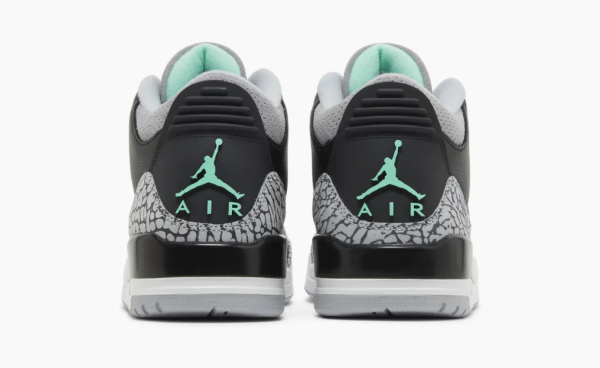 Air Jordan 3 Retro "Green Glow" 
