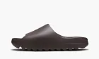 Yeezy Slides 'Soot' 2021