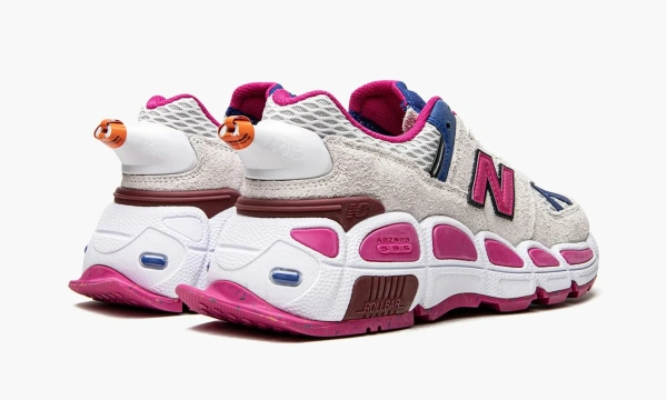 New Balance 574 Yurt Salehe Bembury - Universal Communication Workwear White 