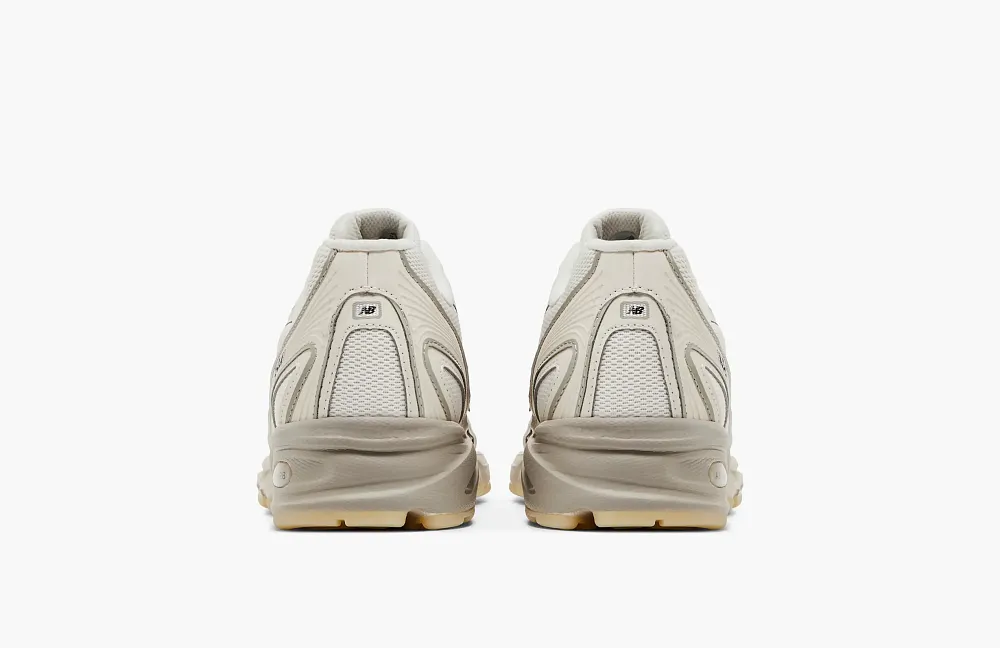 New Balance 740 Lunar New Year