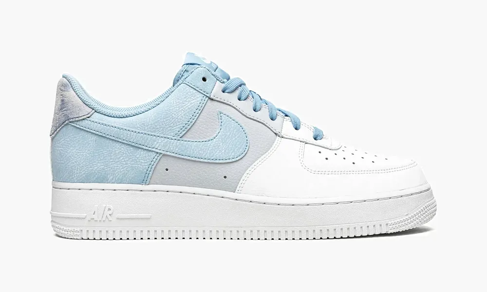 Air Force 1 '07 LV8 Psychic Blue
