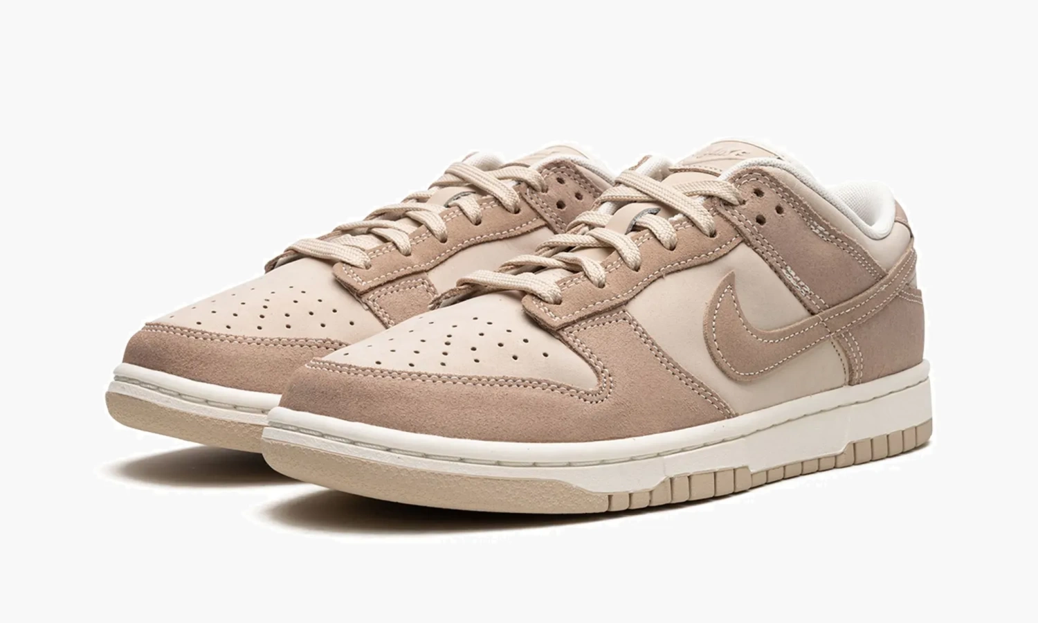 Nike Dunk Low WMNS "Sanddrift" 