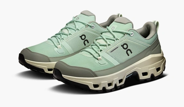 ON Cloudrock Low Waterproof WMNS Mineral Aloe 