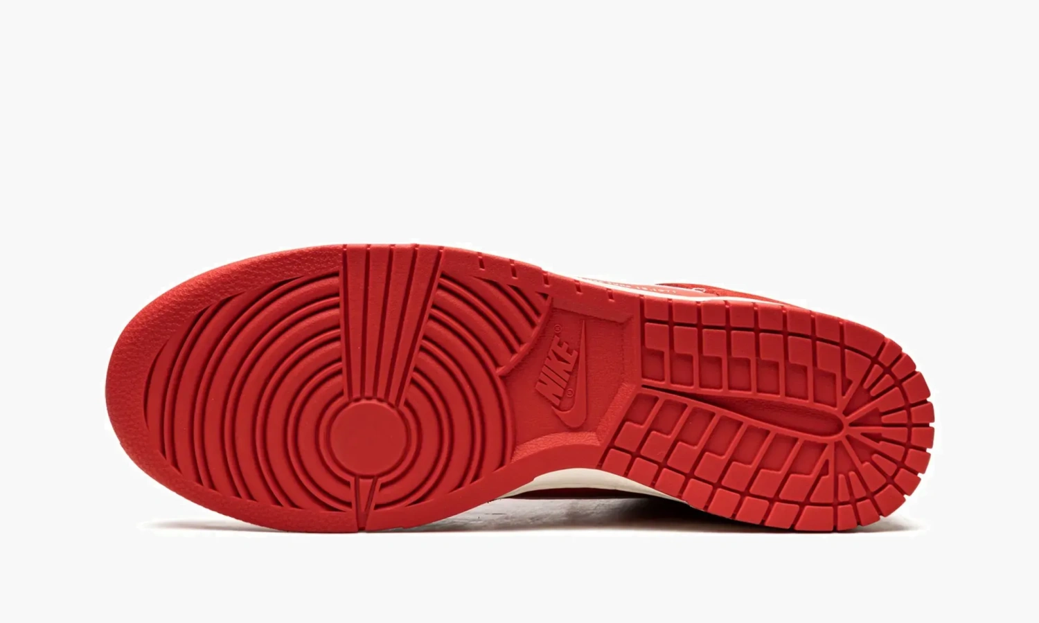 Nike Dunk HI SE First Use 