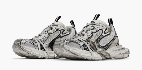 Balenciaga 3XL Sneaker Worn-Out - White Black 