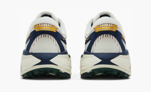 Hoka Mafate Speed 2 Alabaster Oat Milk 