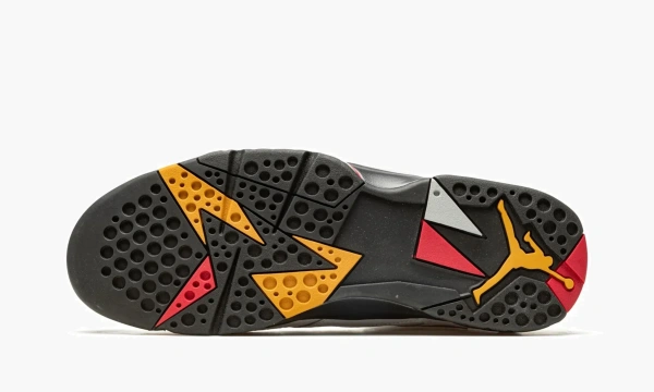 Air Jordan 7 Retro Cardinal 2022 