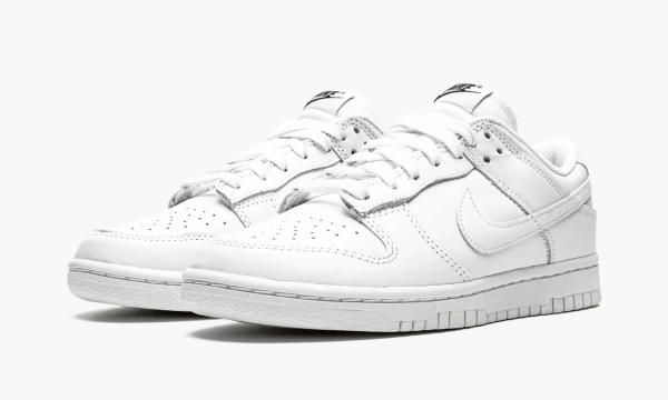 Nike Dunk Low Triple White 