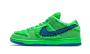 Nike SB Dunk Low Grateful Dead - Green Bear 