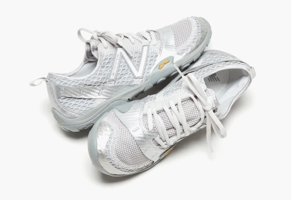 New Balance Minimus T10 Silver Metallic 