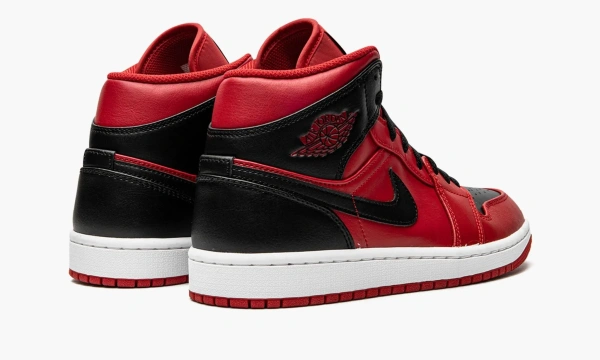 Air Jordan 1 Mid Reverse Bred 2021 