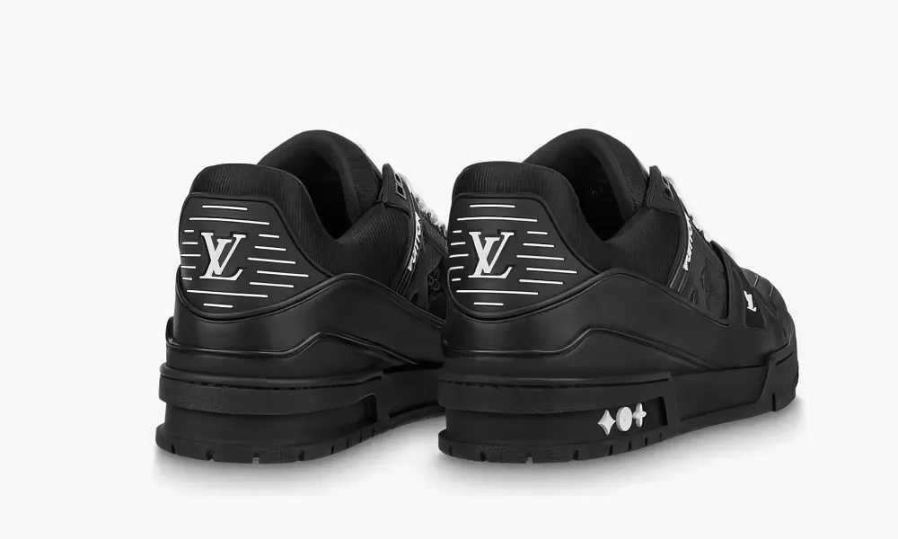 Louis Vuitton Trainer Raven