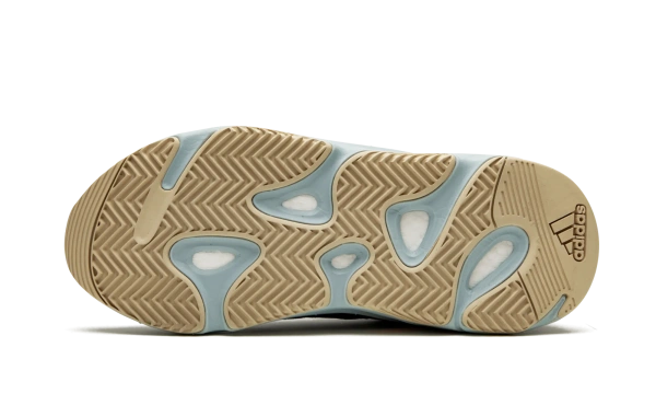 Yeezy Boost 700 Carbon Blue 