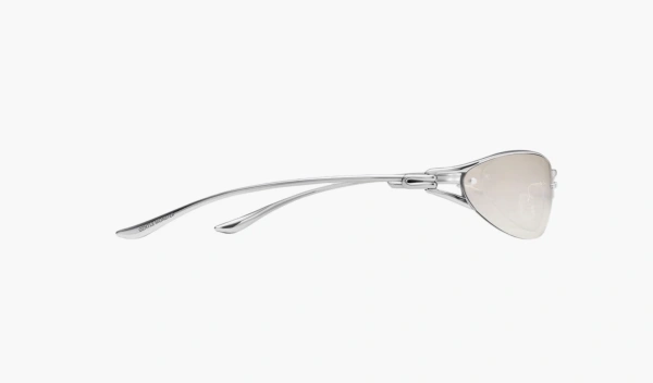 Gentle Monster Futura 02 Sunglasses Silver / Gray 