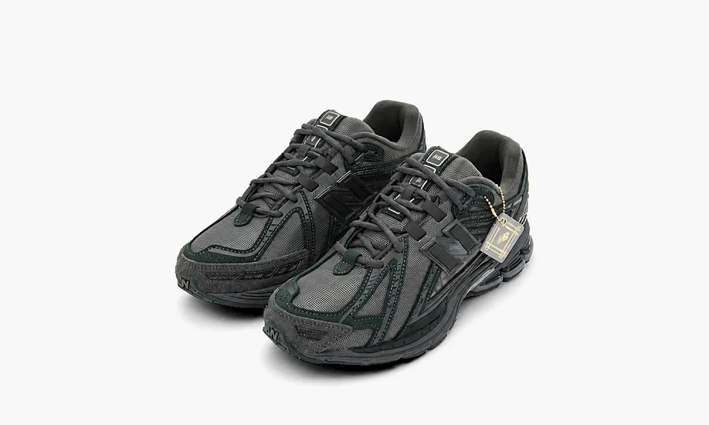 New Balance 1906R Grey Metallic Black